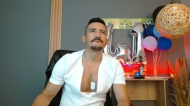 Reiko 85  online show from 04/21/26, 02:45