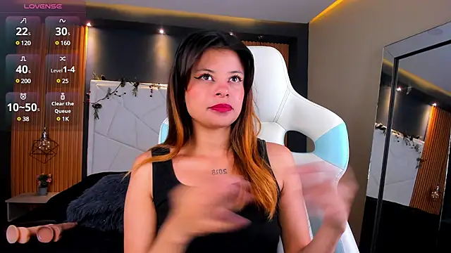 Snapshot of Antonella_Torres2 chatting on 02/18/25, 03:31 Antonella Torres2 online show from 02/18/25, 03:31