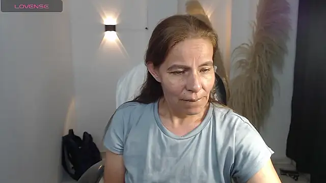 Milf karlye online show from 01/14/26, 05:24