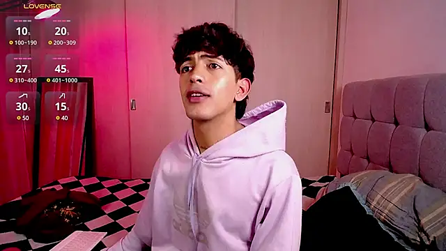 Snapshot of teobowny_ chatting on 01/06/25, 07:13 teobowny online show from 01/06/25, 07:13