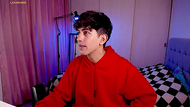 Snapshot of teobowny_ chatting on 01/30/25, 04:02 teobowny online show from 01/30/25, 04:02