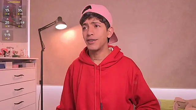 teobowny  online show from 04/15/26, 01:51