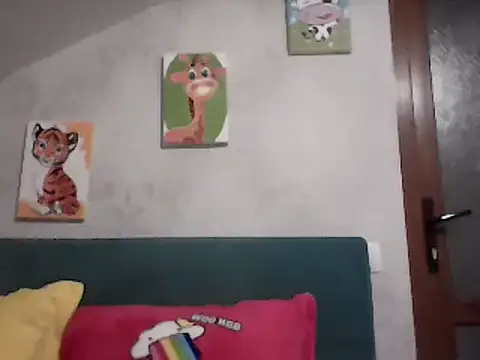 Snapshot of AmberElixir chatting on 02/08/25, 07:49 AmberElixir online show from 02/08/25, 07:49