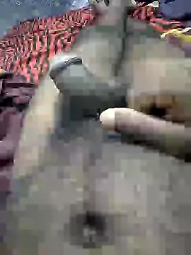 mallucallboy2104 online show from 01/04/25, 06:40