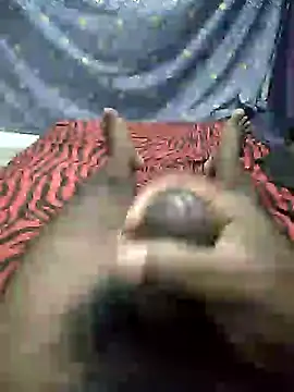 mallucallboy2104 online show from 01/31/25, 07:18