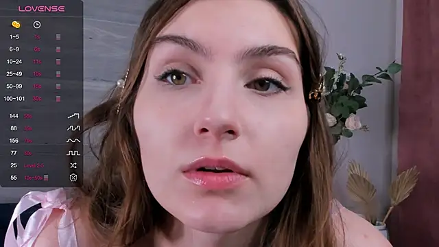 MariamBluitt online show from 12/02/24, 01:36