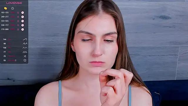 MariamBluitt online show from 12/20/24, 07:22