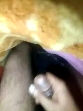 Snapshot of nidansohib1230 chatting on 12/21/24, 08:10 nidansohib1230 online show from 12/21/24, 08:10