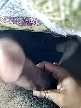 Snapshot of nidansohib1230 chatting on 03/22/25, 05:31 nidansohib1230 online show from 03/22/25, 05:31