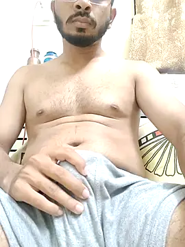 Punekarmanoj97 online show from 09/15/25, 07:03