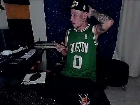 patrik tattoo  online show from 12/29/24, 04:27