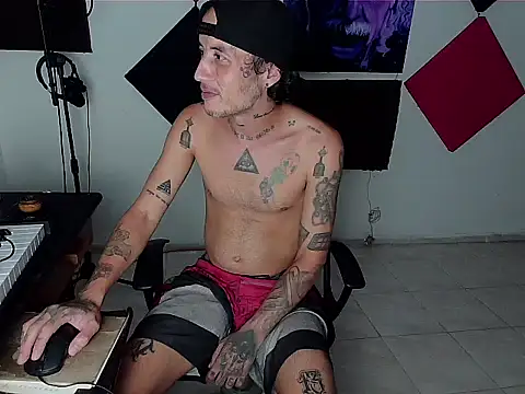 patrik tattoo  online show from 10/17/25, 02:37