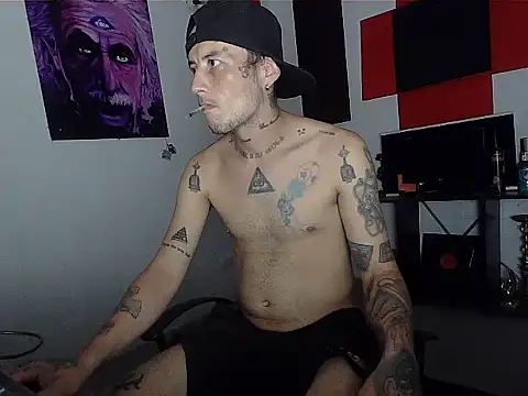 patrik tattoo  online show from 04/22/26, 04:37