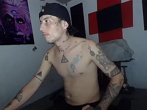 Snapshot of patrik_tattoo_ chatting on 05/29/26, 04:54 patrik tattoo online show from 05/29/26, 04:54