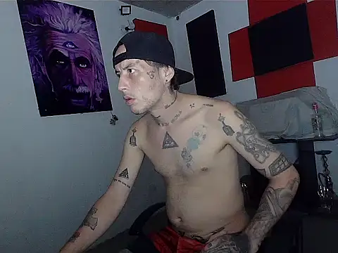 Snapshot of patrik_tattoo_ chatting on 06/22/26, 05:04 patrik tattoo online show from 06/22/26, 05:04