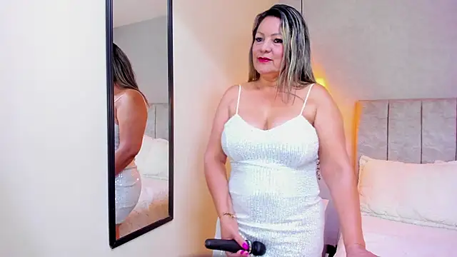 tutu milf online show from 10/11/25, 07:23