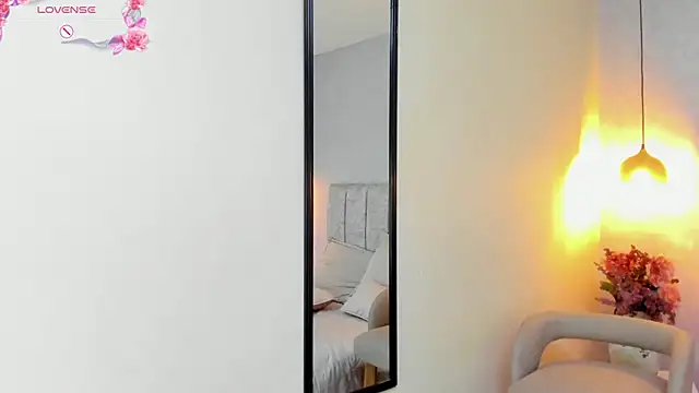 tutu milf online show from 02/20/26, 07:14