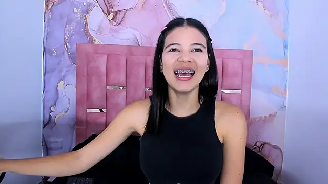 LizzMartin online show from 01/24/25, 07:07