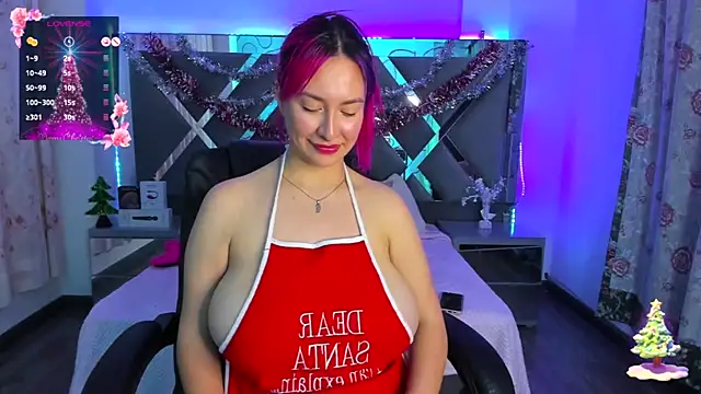 Snapshot of Malala_18 chatting on 12/18/24, 05:15 Malala 18 online show from 12/18/24, 05:15