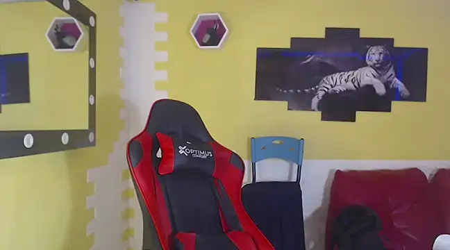 mau elixxx online show from 01/03/25, 02:43