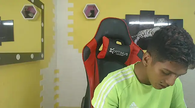 mau elixxx online show from 01/05/25, 03:53