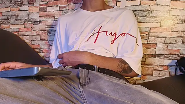 Snapshot of hares_mds chatting on 11/15/25, 01:51 hares mds online show from 11/15/25, 01:51