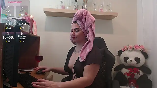 Snapshot of Genesisgems11_ chatting on 01/10/25, 01:32 Genesisgems11 online show from 01/10/25, 01:32