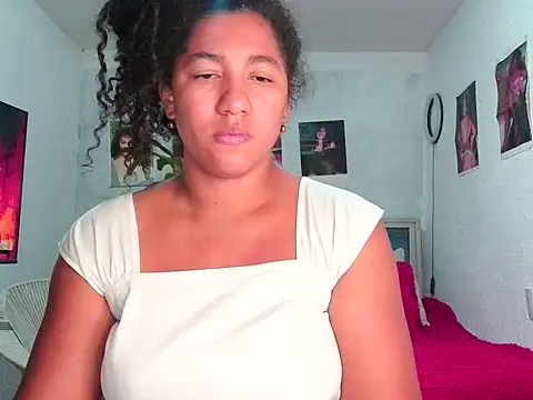 bellacrespalatina online show from 04/21/26, 02:15