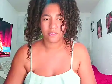 bellacrespalatina online show from 04/23/26, 02:46