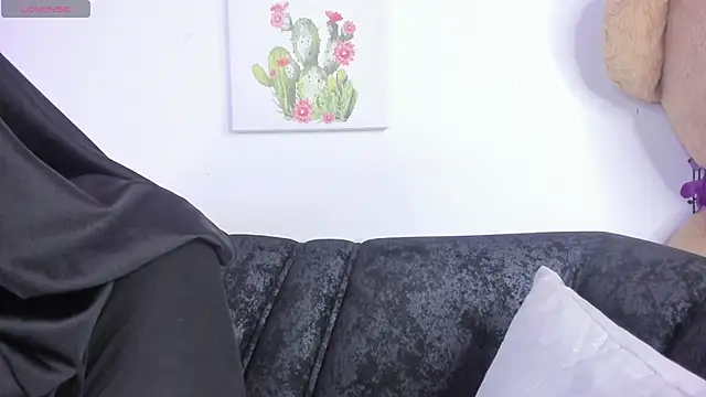 zulema parvin online show from 04/23/26, 11:09