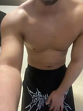 YU-KI00 online show from 11/12/25, 11:32