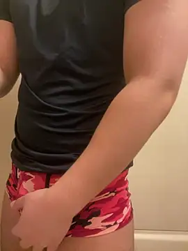 YU-KI00 online show from 04/05/26, 04:31