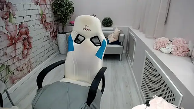 Cutie Asya online show from 10/16/25, 04:24