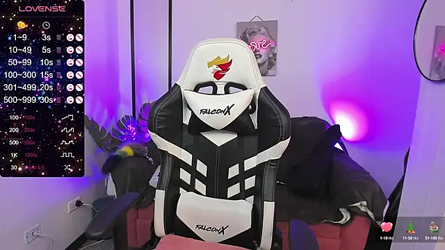 Snapshot of blackberrys_ chatting on 12/02/24, 08:33 blackberrys online show from 12/02/24, 08:33