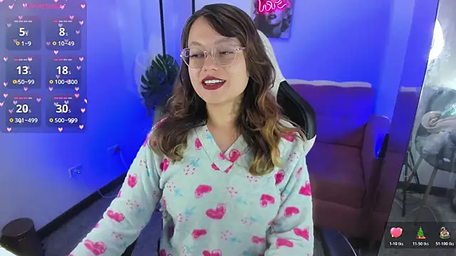 Snapshot of blackberrys_ chatting on 10/19/25, 12:17 blackberrys online show from 10/19/25, 12:17