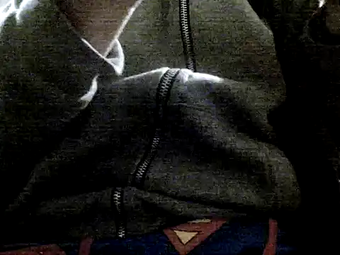 Snapshot of frank32love chatting on 12/07/24, 10:39 frank32love online show from 12/07/24, 10:39