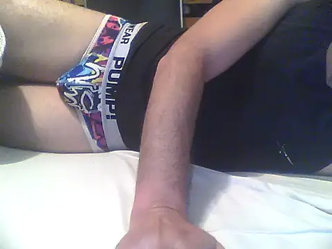 Snapshot of frank32love chatting on 01/06/25, 03:31 frank32love online show from 01/06/25, 03:31