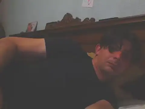 Snapshot of frank32love chatting on 01/27/25, 05:47 frank32love online show from 01/27/25, 05:47