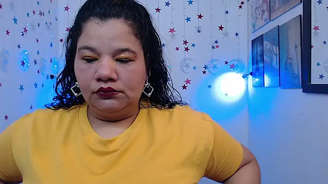 Snapshot of may_prg chatting on 12/02/24, 01:02 may prg online show from 12/02/24, 01:02