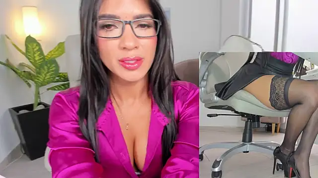 kimberly  online show from 02/03/25, 07:21