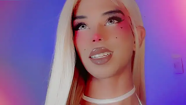 DanniLee  online show from 11/28/25, 10:34