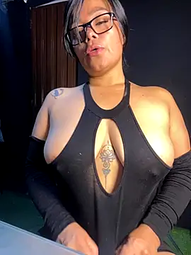Snapshot of GoddessMeegan chatting on 10/08/25, 11:08 GoddessMeegan online show from 10/08/25, 11:08