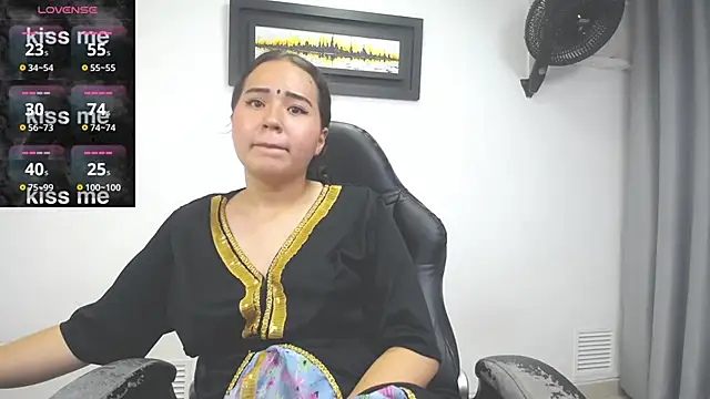 Snapshot of hushaima chatting on 12/02/24, 09:39 hushaima online show from 12/02/24, 09:39