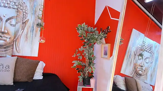 grace miller03 online show from 09/26/25, 07:29