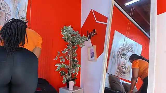 grace miller03 online show from 10/07/25, 07:22