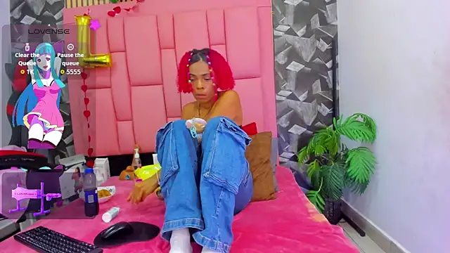 Brithanyslim online show from 03/24/26, 07:30