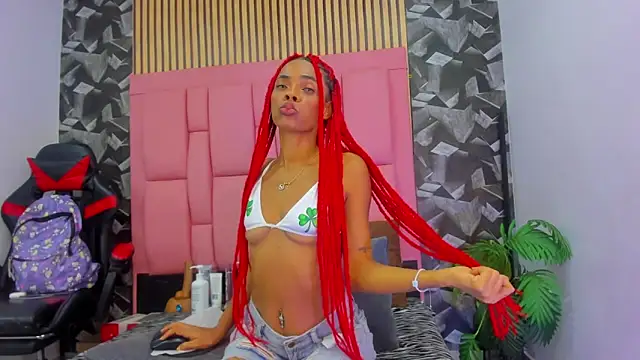 Brithanyslim online show from 04/10/26, 07:29