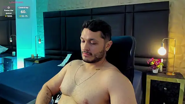 JossAckland online show from 01/08/25, 02:46