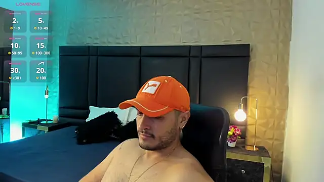 JossAckland online show from 01/18/25, 02:44