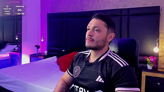 JossAckland online show from 02/08/25, 11:44